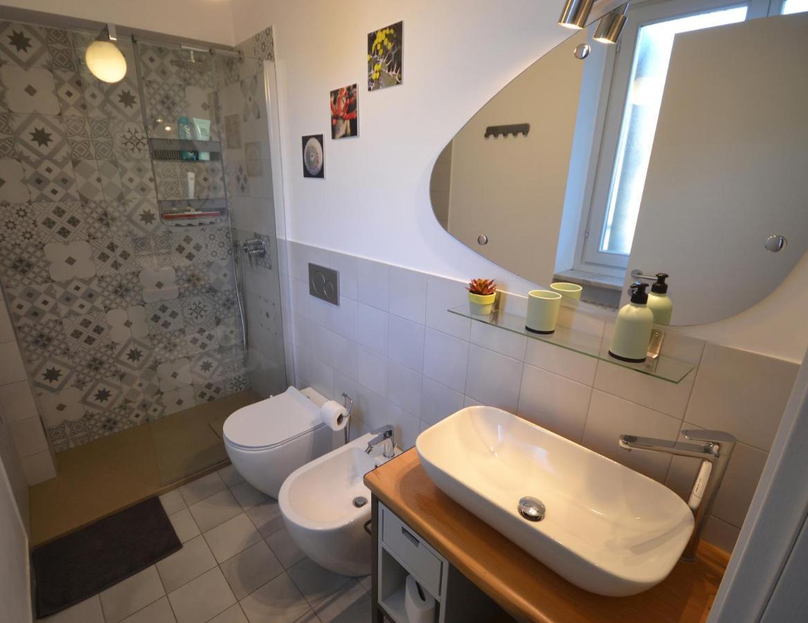 Casa Nel Borgo Vicinissima Al Centro Di Torino Apartman Kültér fotó